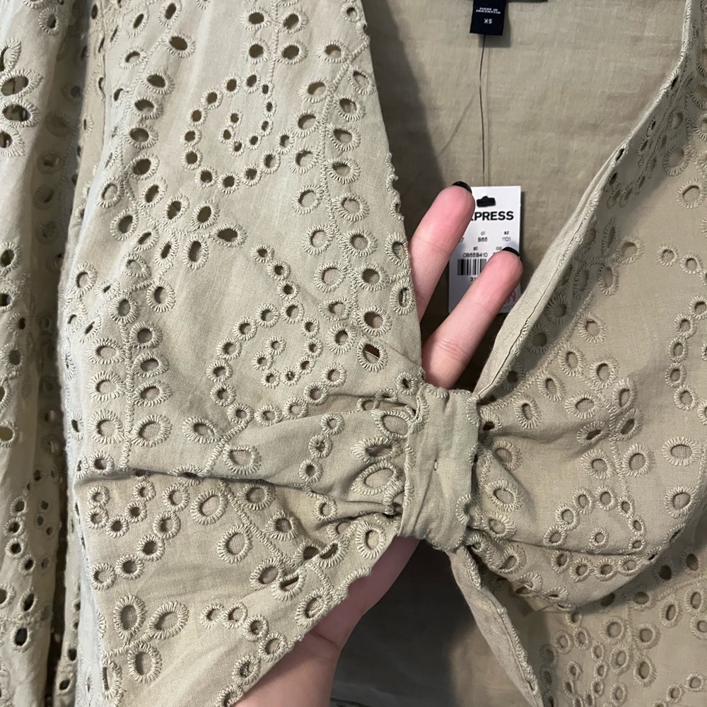 Blouse - Picture 5 of 5